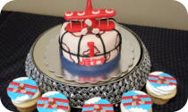 Vintage Airplane Cake with Matching Cupcakes